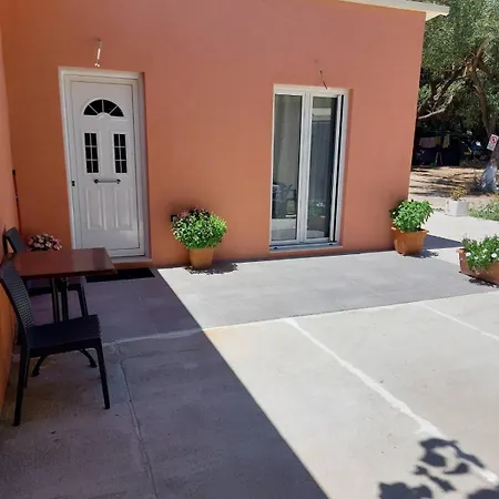 אתר קמפינג Village Episkopos *