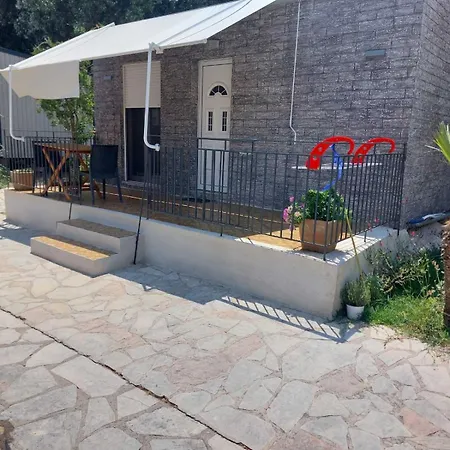 אתר קמפינג Village Episkopos ניקיאנה